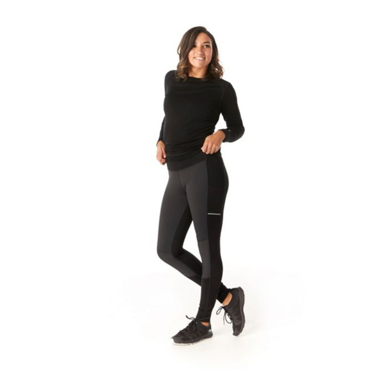 Smartwool Women's Merino Sport Fleece Colorblock Leggings  Mid Rise Merino  Wool Tights (Slim Fit), Black, X-Small at  Women's Clothing store