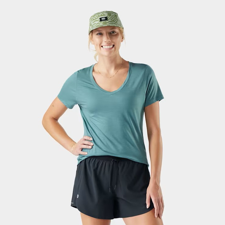 Smartwool - Women's Active Ultralite V-Neck Short Sleeve