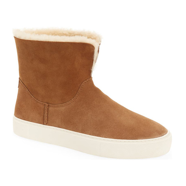 ugg priya sneaker