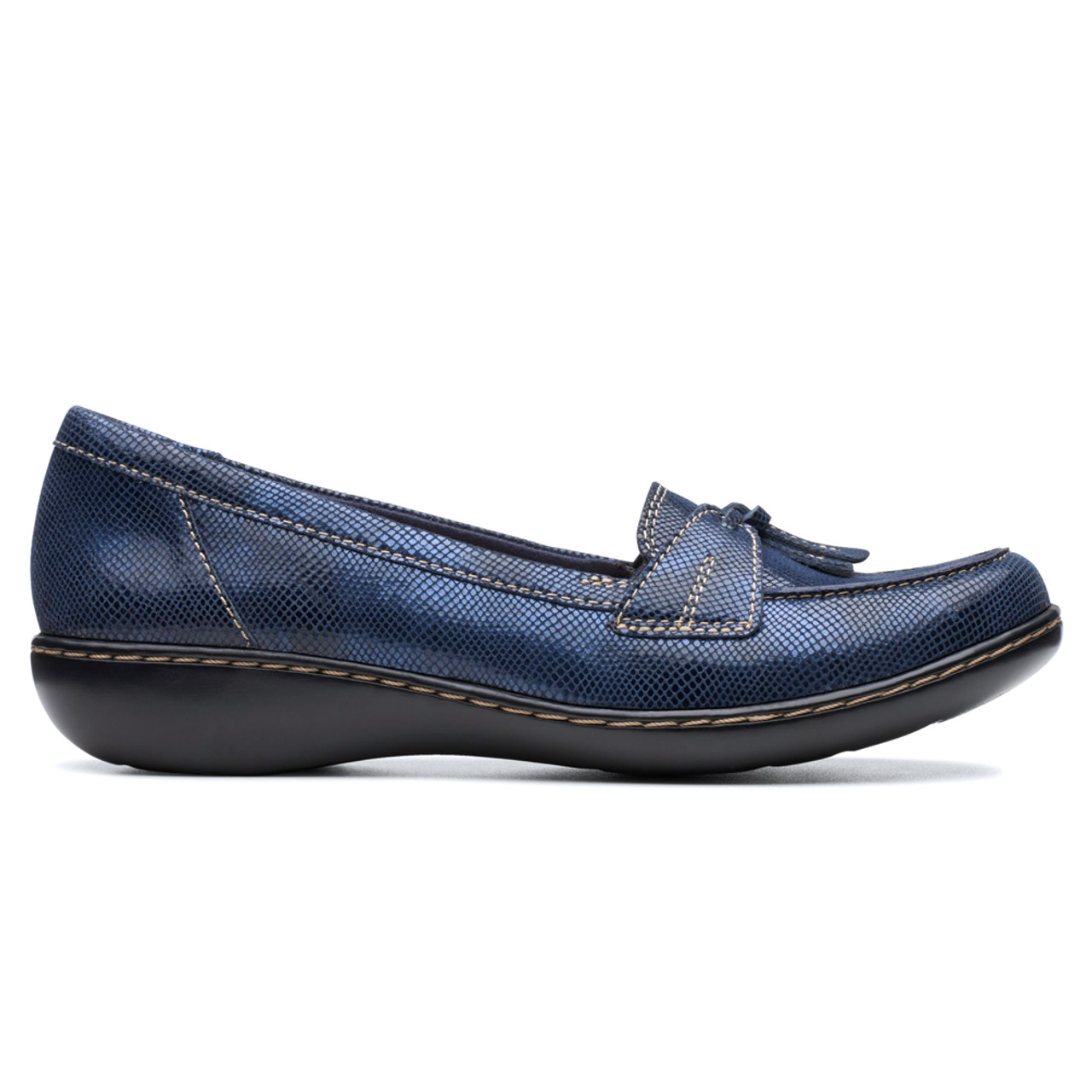 clarks womens navy shoes