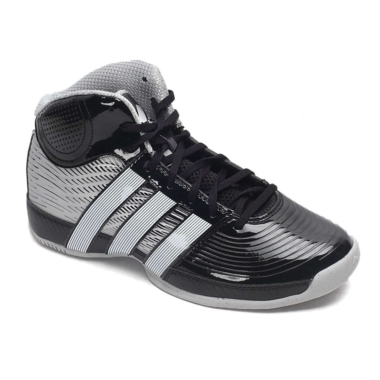 Adidas commander shoes