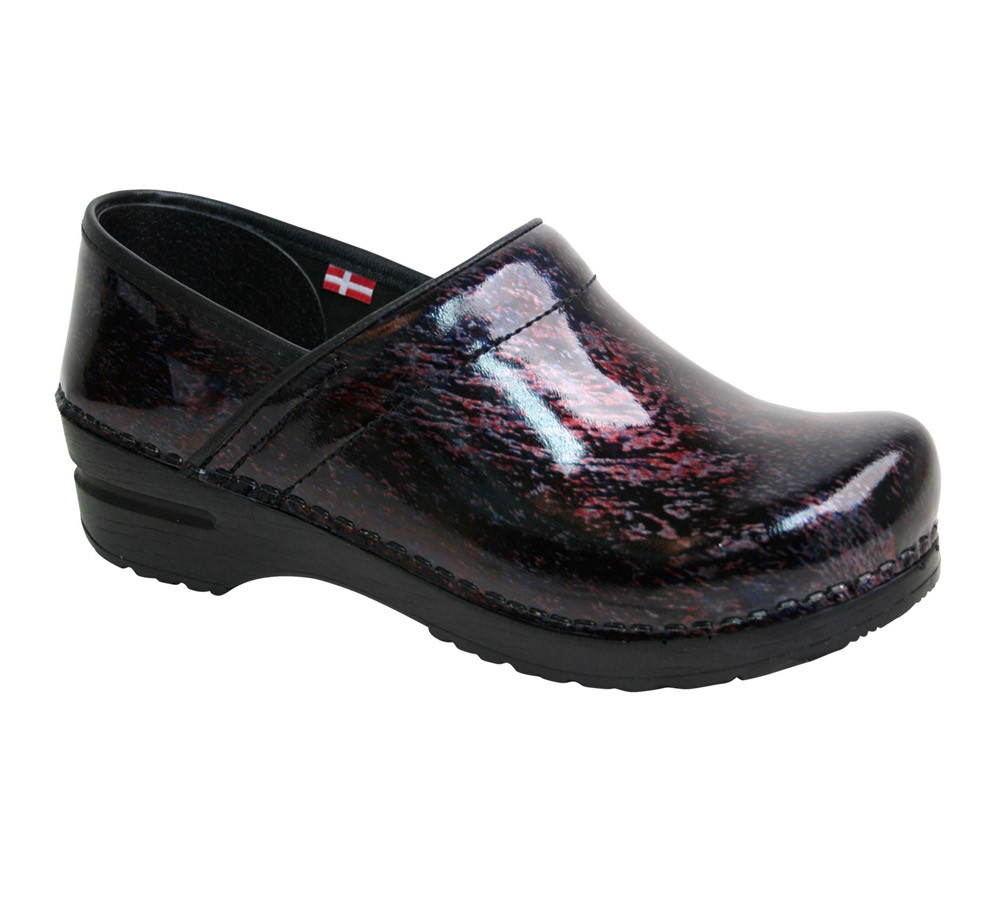discount sanita clogs