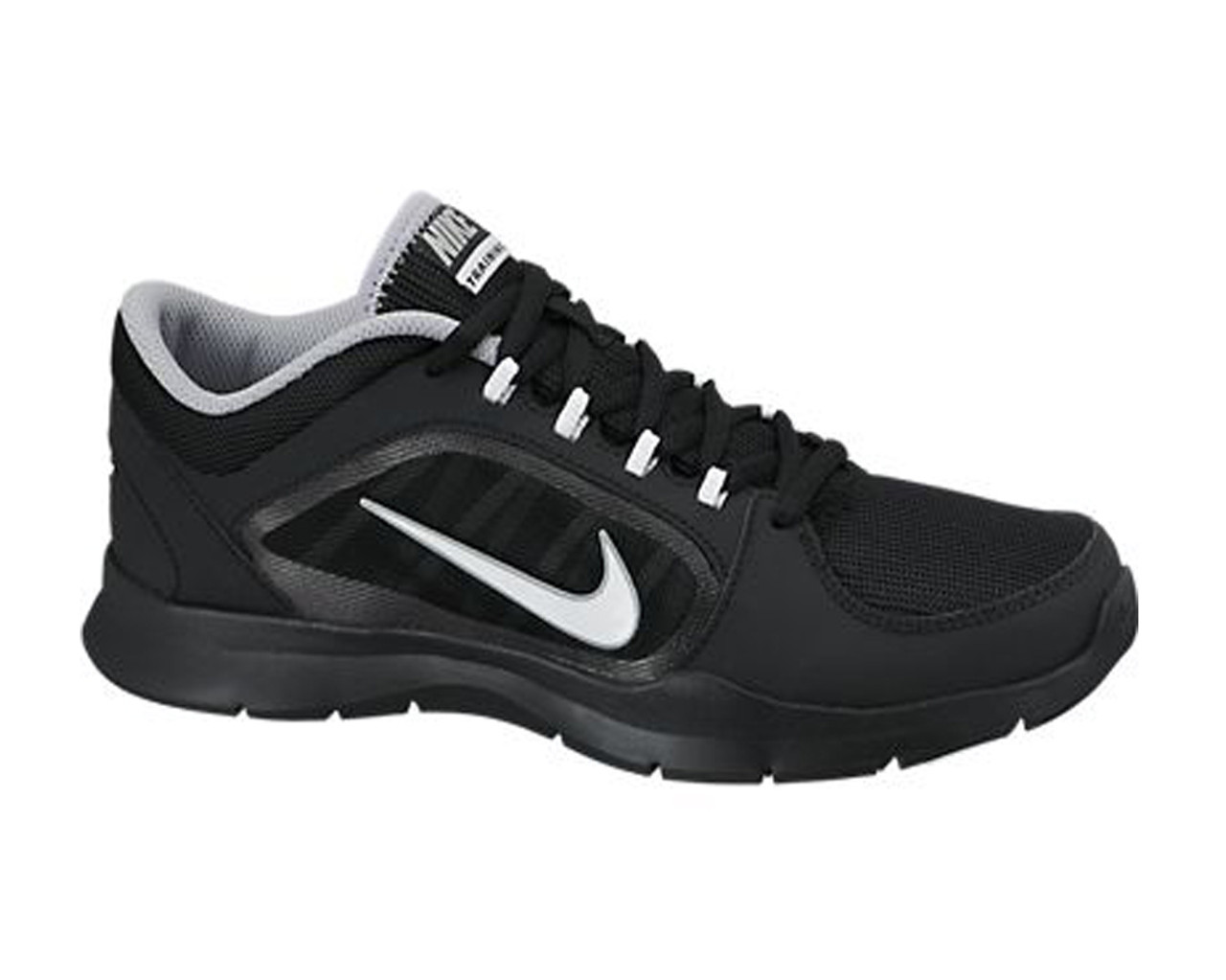 black nike cross trainers womens