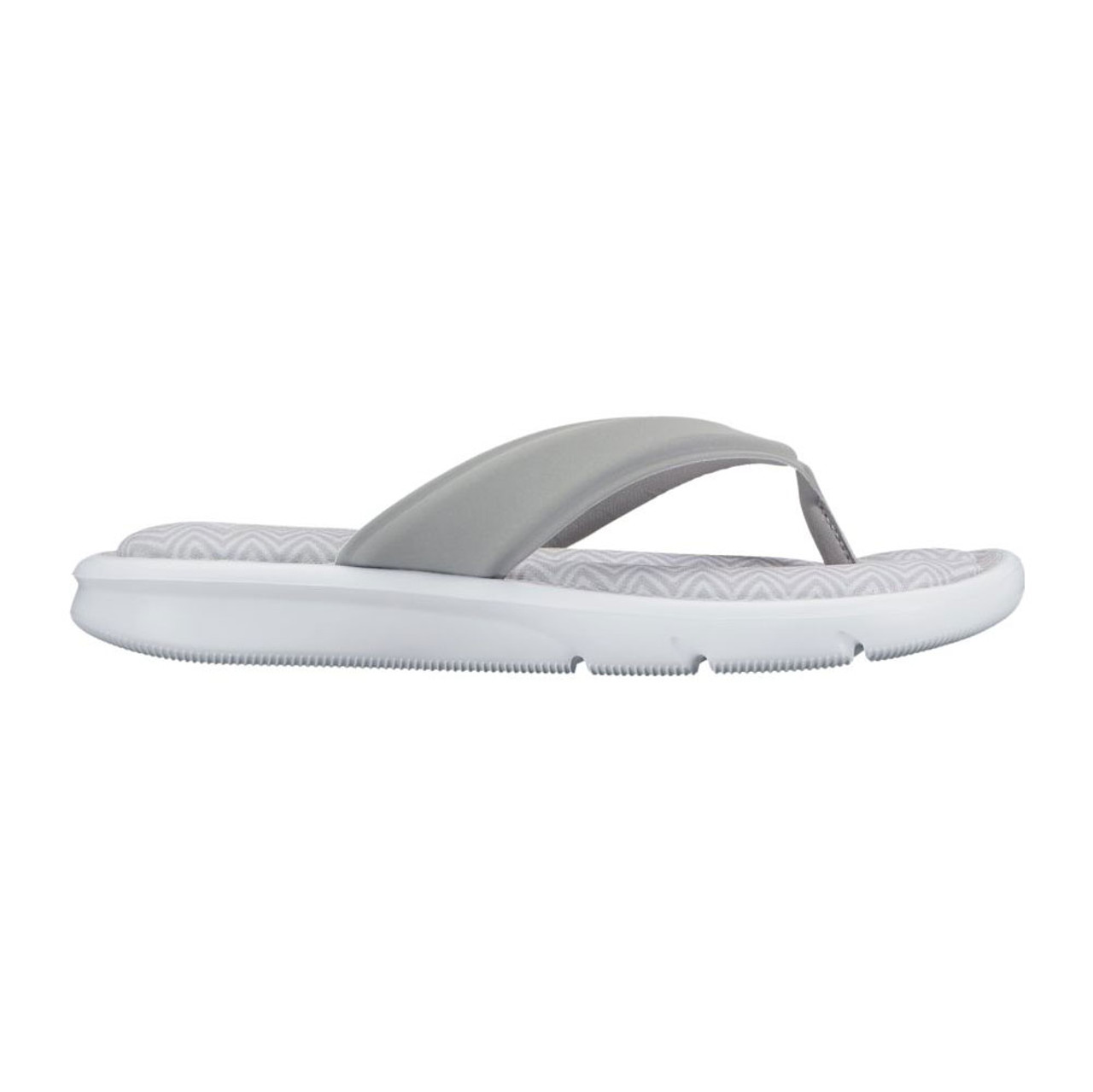 Women's ultra comfort sales nike sandals