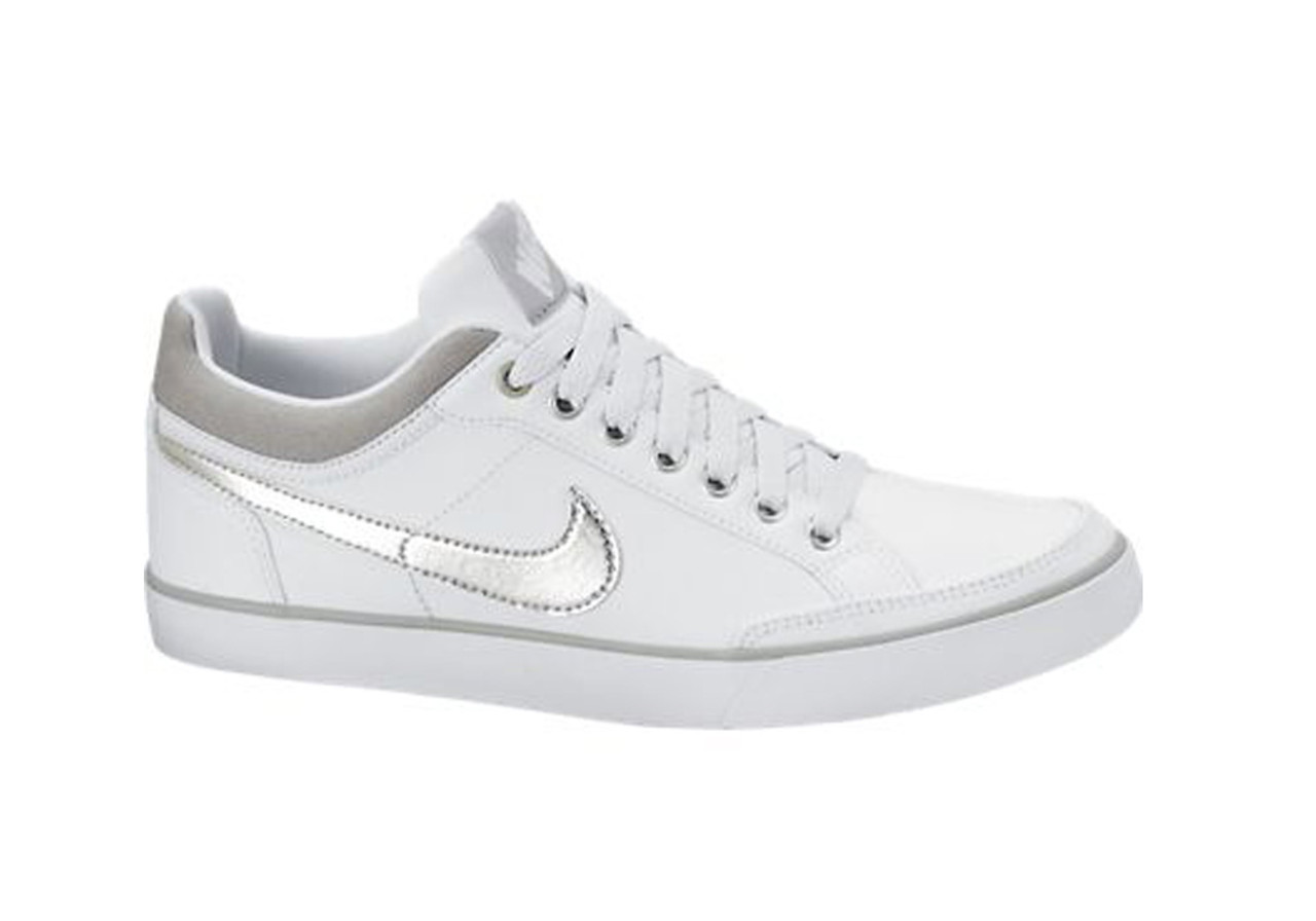 Nike Women's Capri III Leather Sneakers - White | Discount Nike Ladies  Athletic & More - Shoolu.com | Shoolu.com