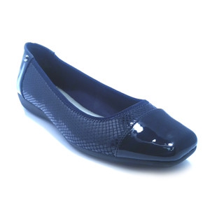 anne klein sport akuna flat