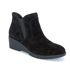 Me too hot sale zippora bootie