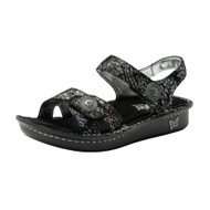 Alegria Women's Vienna Slide Sandal Silver Hour