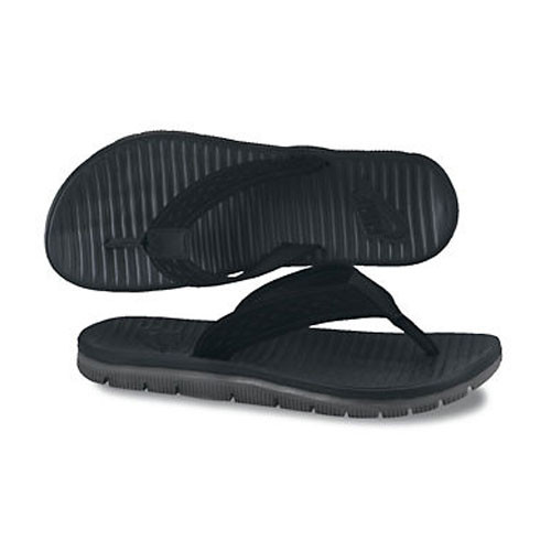 nike celso motion slide