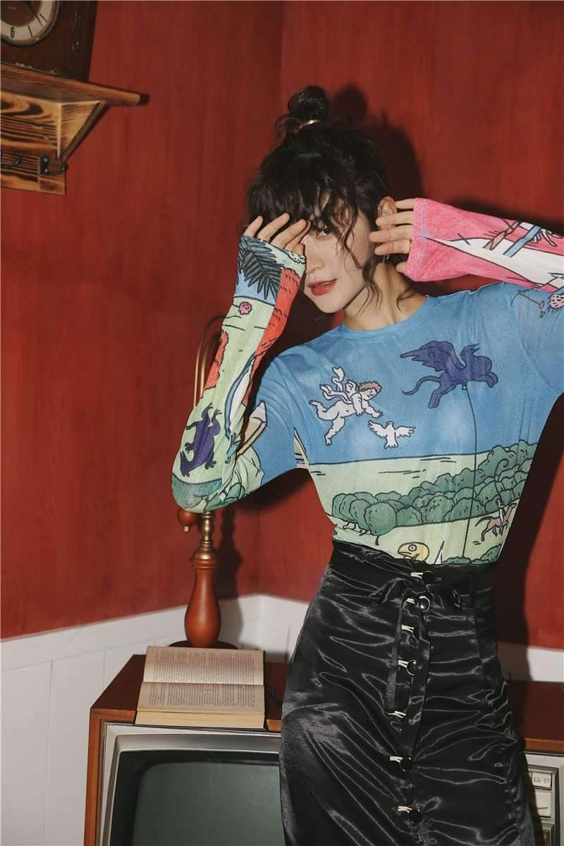 sheer-mesh-top-graphic-tee-