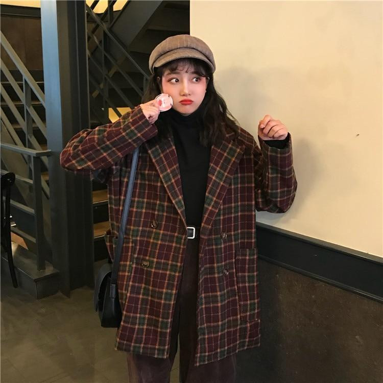 vintage-chic-plaid-jacket-