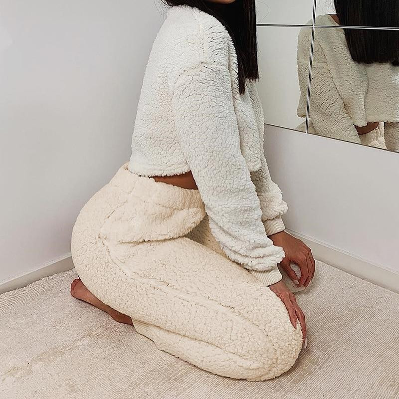 SOFT WINTER FURRY SWEATPANTS - Cosmique Studio