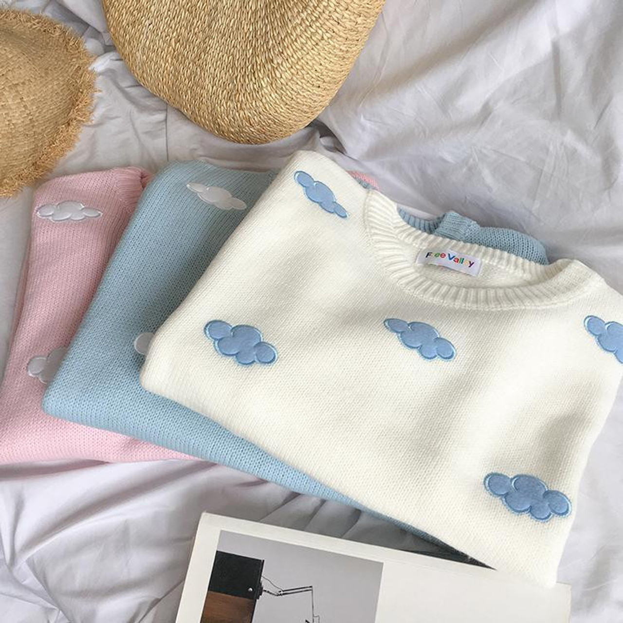 SOFT GIRL CLOUDS KNITTED SWEATER - Cosmique Studio
