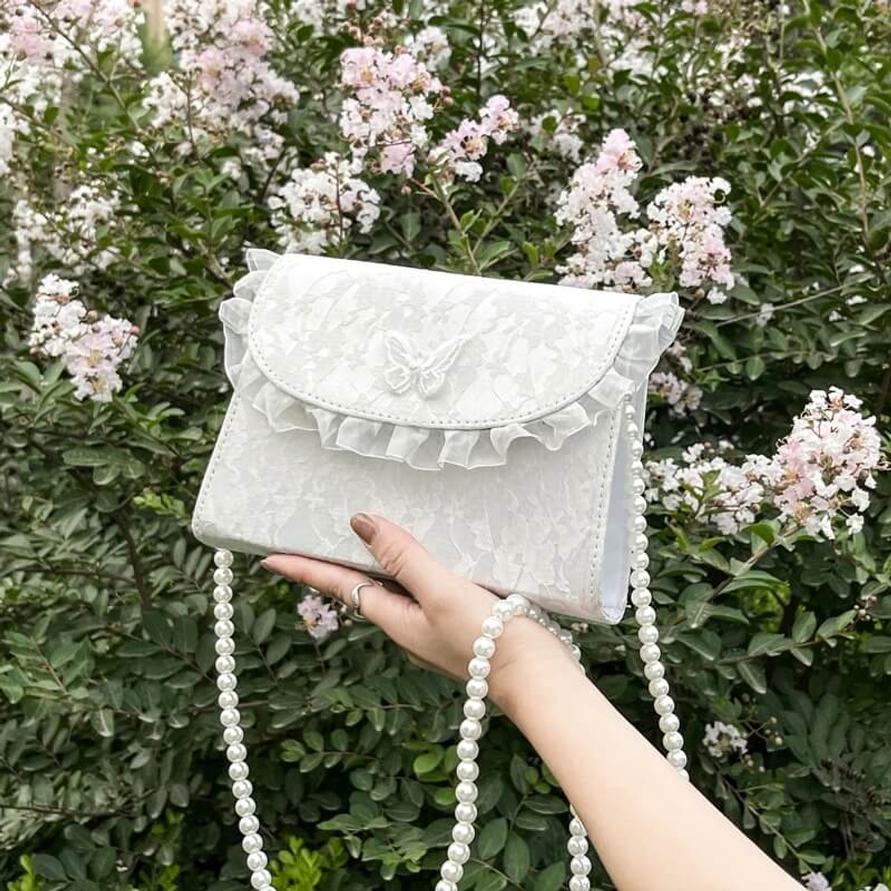 Coquette Pearl Chain Shoulder Bag