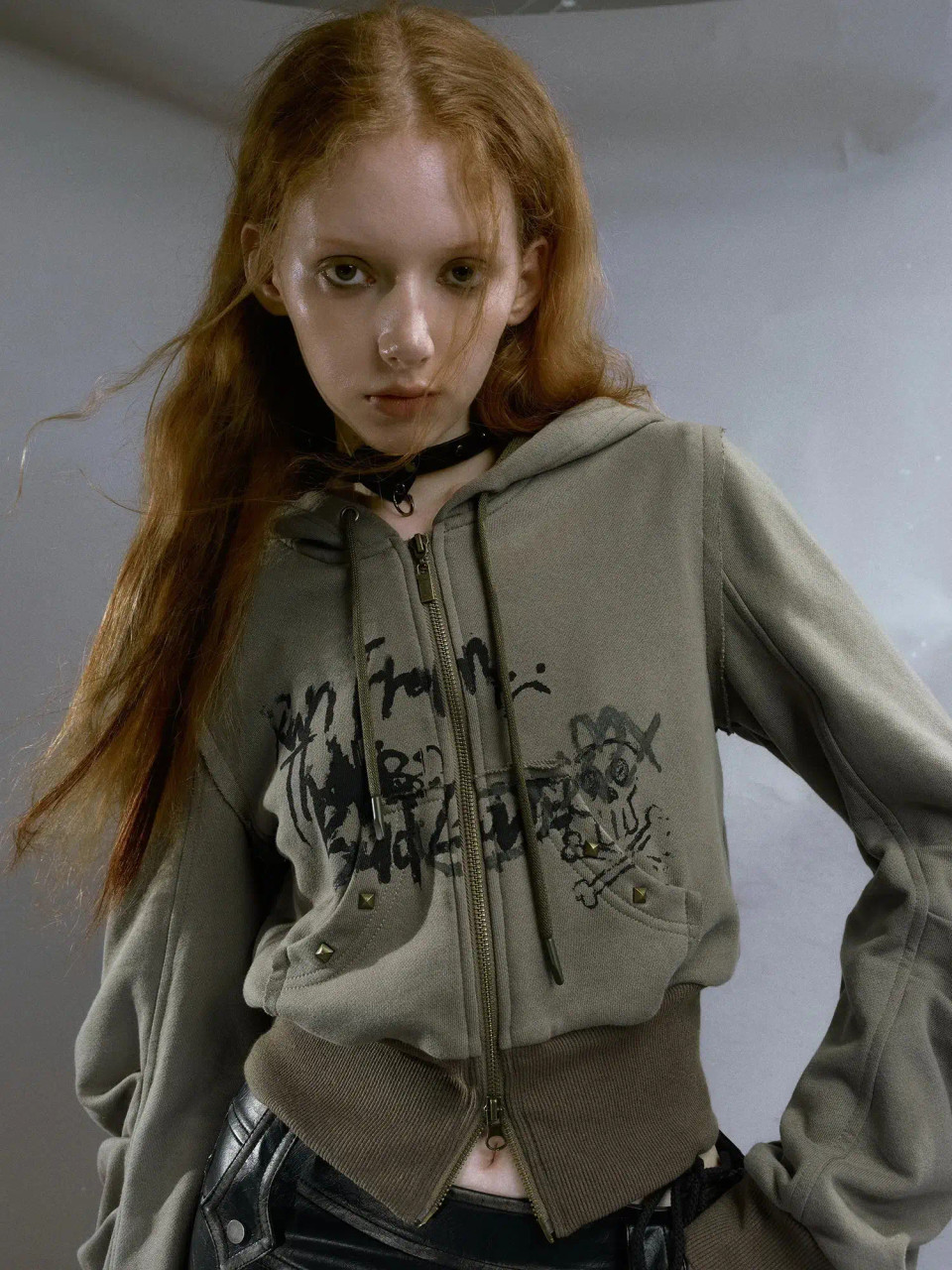 トップス GAP - boader l/s hoodie grunge y2k GAP - boader l/s hoodie grunge y2k - メルカリ