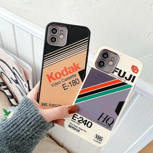 PHOTOGRAPHER PHONE CASE - Cosmique Studio