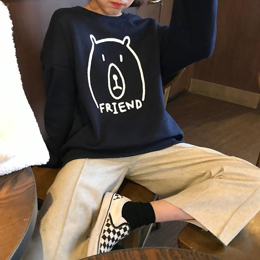 CARTOON BEAR SWEATER - Cosmique Studio