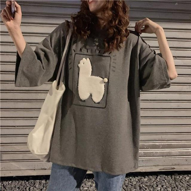 ALPACA ANIMAL PRINTED LOOSE TEE - Cosmique Studio ALPACA ANIMAL PRINTED LOOSE TEE - Cosmique Studio