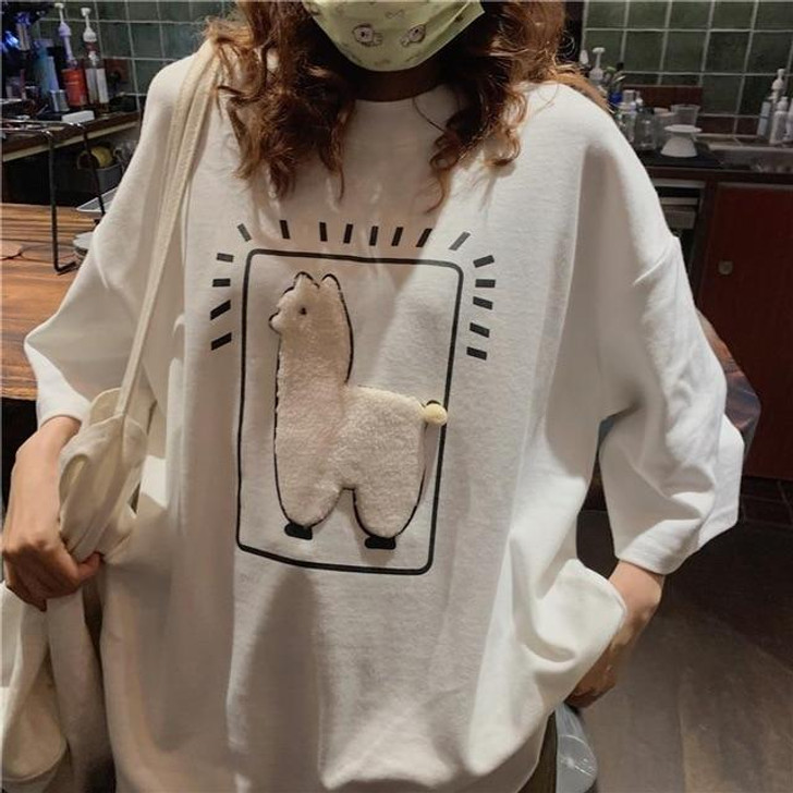 ALPACA ANIMAL PRINTED LOOSE TEE - Cosmique Studio ALPACA ANIMAL PRINTED LOOSE TEE - Cosmique Studio