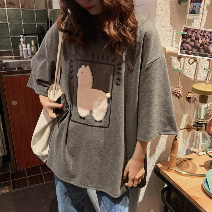 ALPACA ANIMAL PRINTED LOOSE TEE - Cosmique Studio ALPACA ANIMAL PRINTED LOOSE TEE - Cosmique Studio