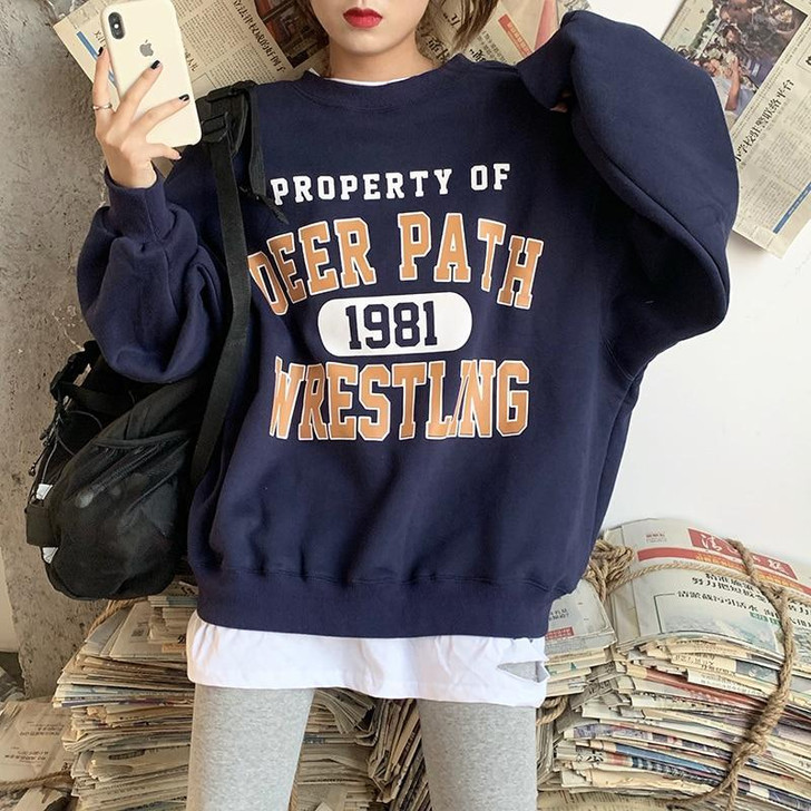VINTAGE COLLEGE STYLE SWEATSHIRT-Cosmique Studio-aesthetic-clothing-store