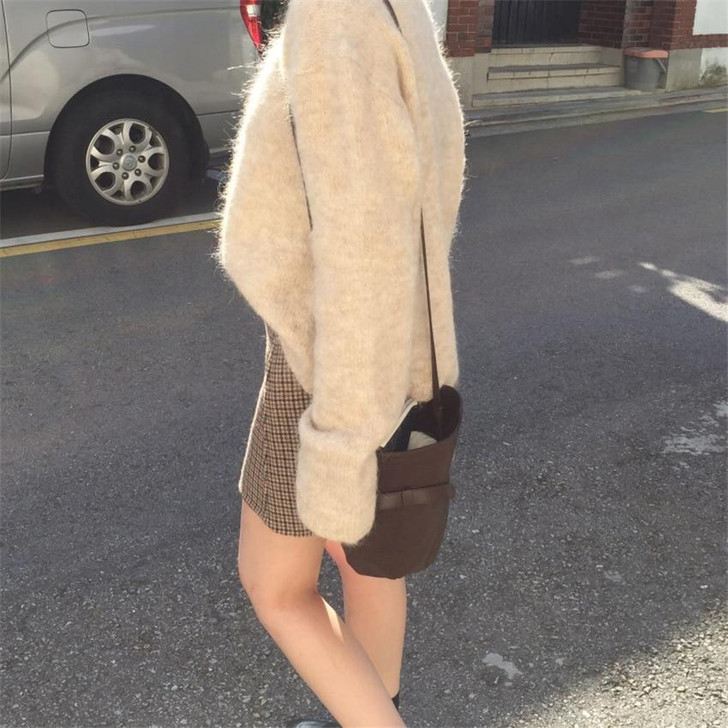 SOFT ELEGANT KNITTED SWEATER-Cosmique Studio-Aesthetic-Outfits SOFT ELEGANT KNITTED SWEATER-Cosmique Studio-Aesthetic-Outfits