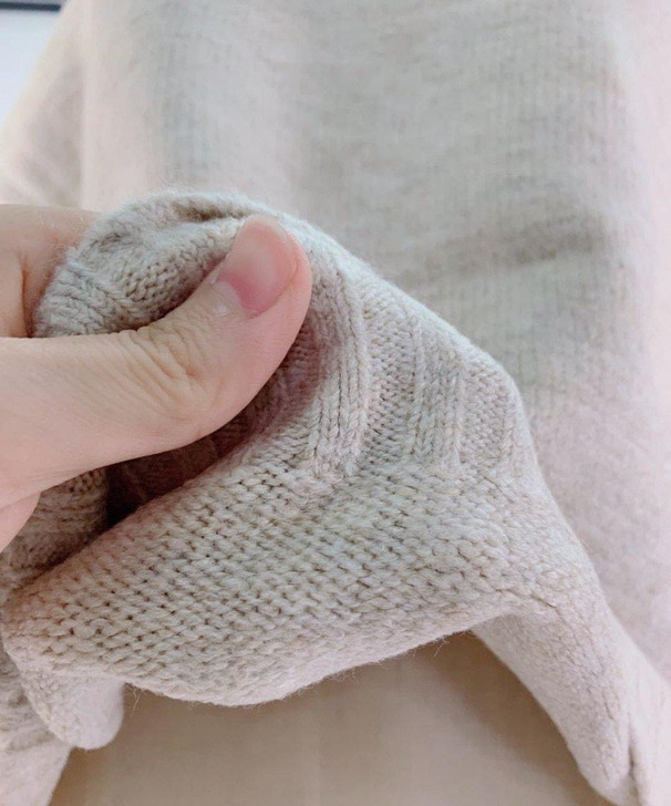 SOFT ELEGANT KNITTED SWEATER-Cosmique Studio-Aesthetic-Outfits SOFT ELEGANT KNITTED SWEATER-Cosmique Studio-Aesthetic-Outfits