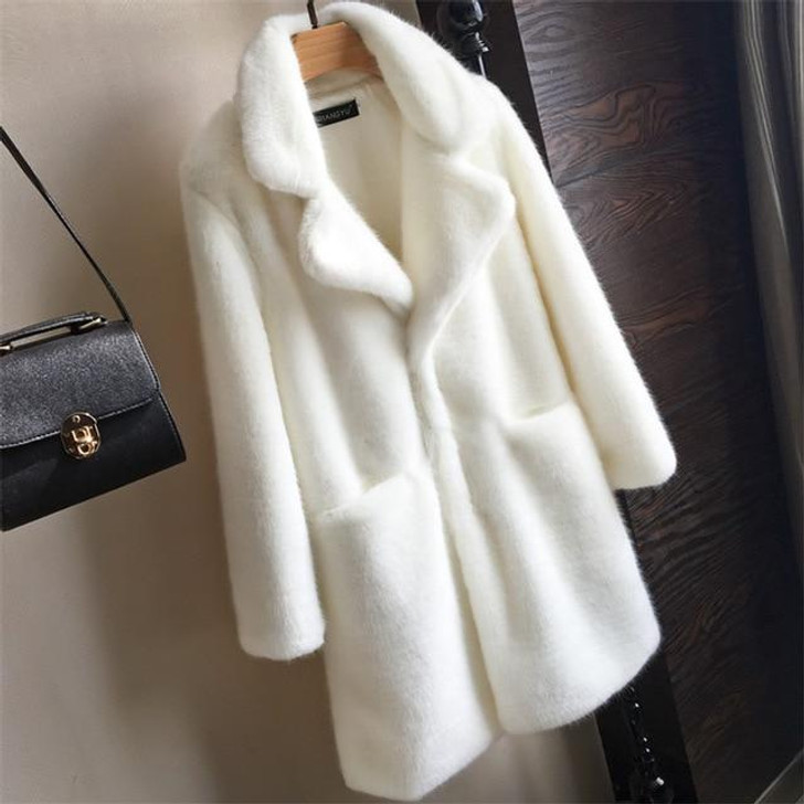 ELEGANT SOFT FAUX FUR COAT-Cosmique Studio-Aesthetic-Outfits ELEGANT SOFT FAUX FUR COAT-Cosmique Studio-Aesthetic-Outfits