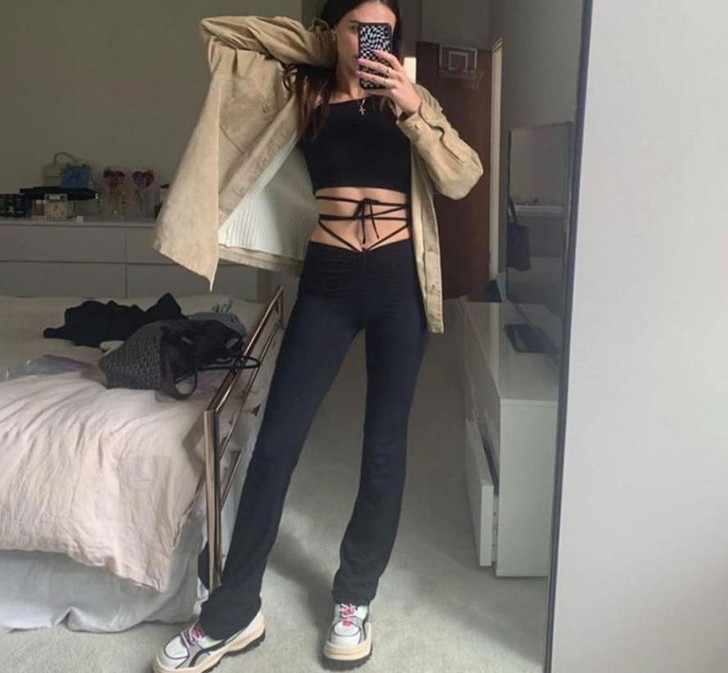 EDGY HIGH WAIST BANDAGE PANTS - Cosmique Studio - Aesthetic Outfits EDGY HIGH WAIST BANDAGE PANTS - Cosmique Studio - Aesthetic Outfits