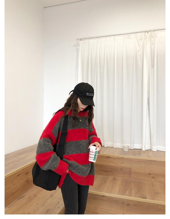 BF OVERSIZED STRIPED SWEATER - Cosmique Studio - Aesthetic Outfits BF OVERSIZED STRIPED SWEATER - Cosmique Studio - Aesthetic Outfits