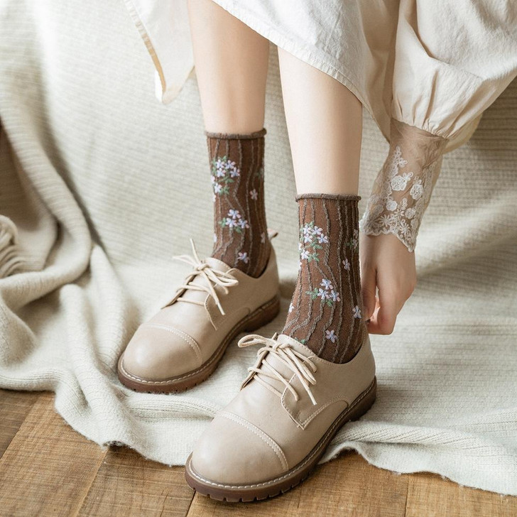 CUTE FLORAL PRINT SOCKS - Cosmique Studio - Aesthetic Outfits