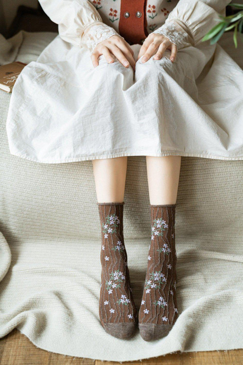 CUTE FLORAL PRINT SOCKS - Cosmique Studio - Aesthetic Outfits