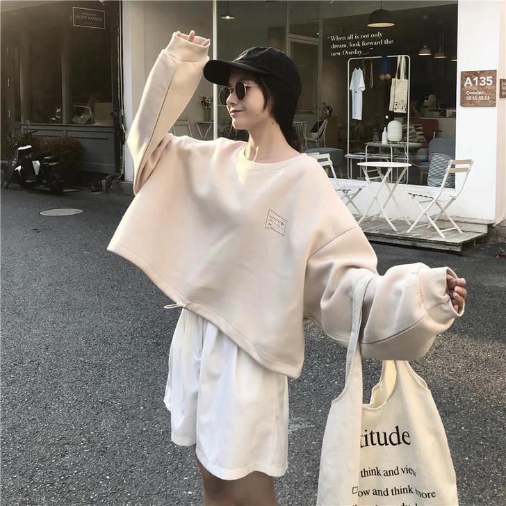 KOREAN OVERSIZE CROP SWEATSHIRT - Cosmique Studio - Aesthetic Clothes