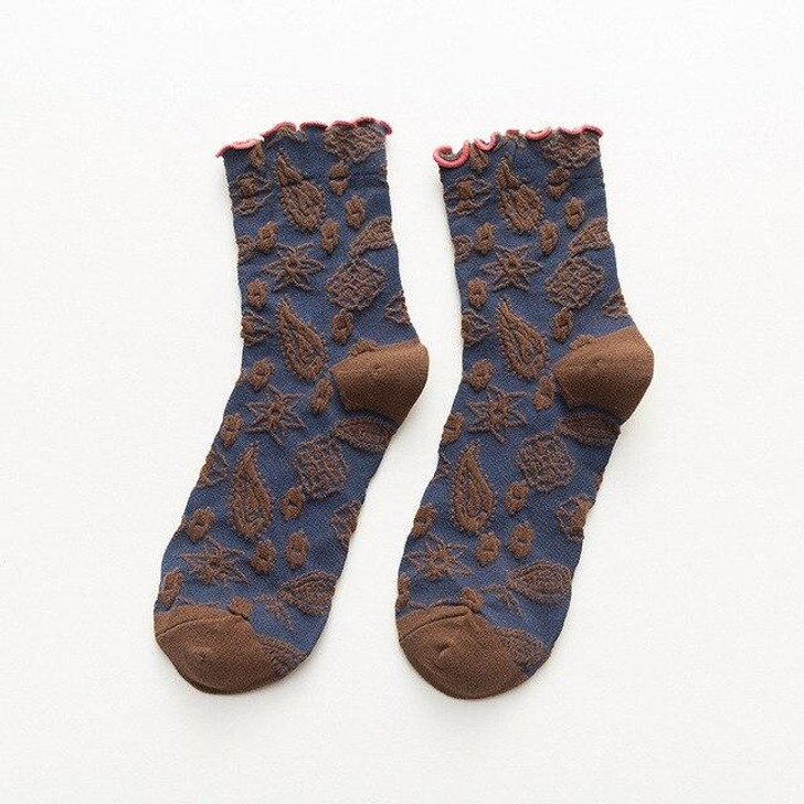 RETRO CUTE FLORAL SOCKS - Cosmique Studio