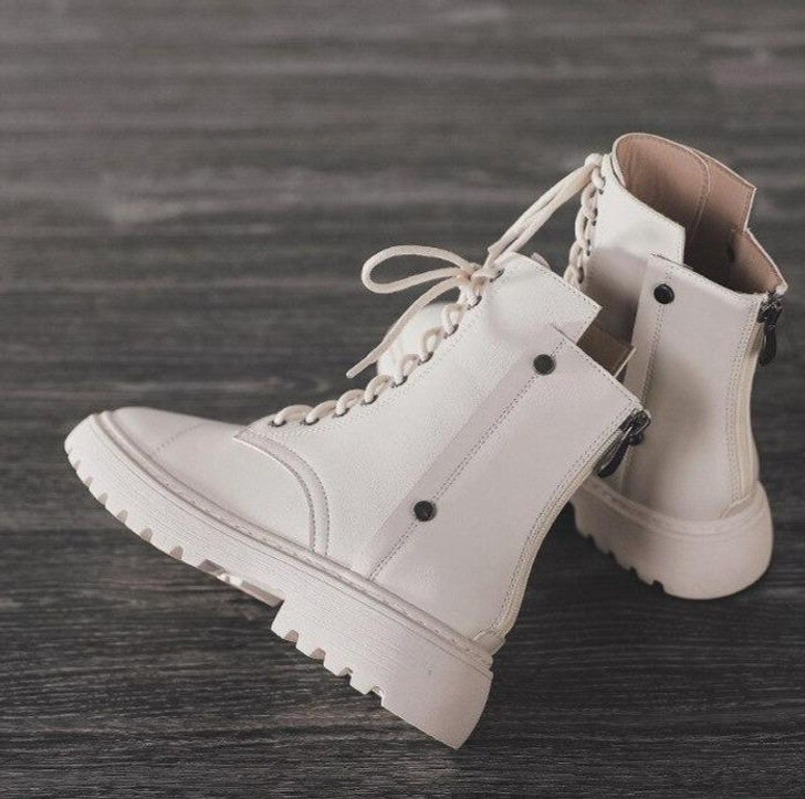 GRUNGE AESTHETIC ANKLE BOOTS - Cosmique Studio GRUNGE AESTHETIC ANKLE BOOTS - Cosmique Studio