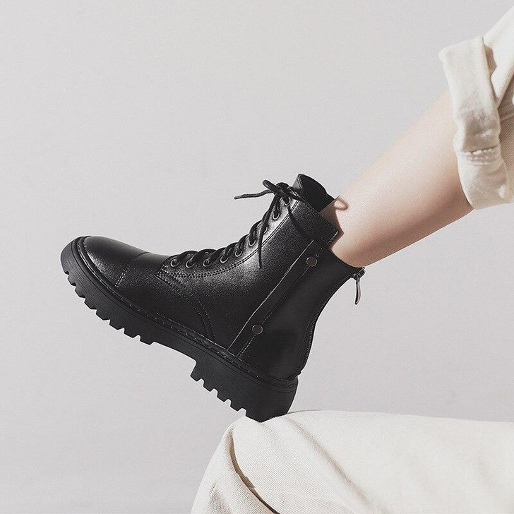GRUNGE AESTHETIC ANKLE BOOTS - Cosmique Studio GRUNGE AESTHETIC ANKLE BOOTS - Cosmique Studio