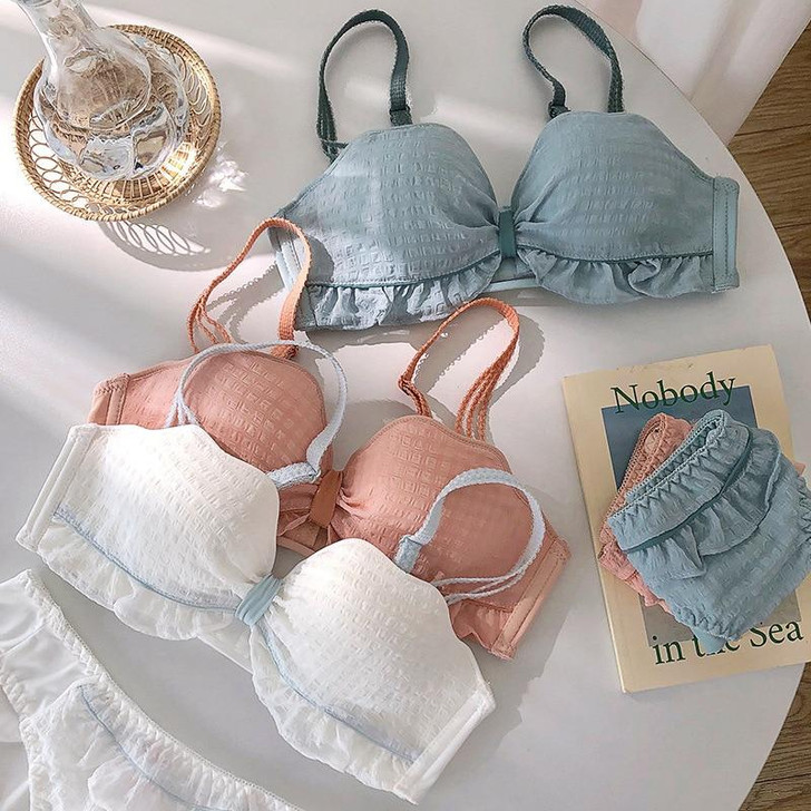 CUTE AESTHETIC LINGERIE PUSH UP BRA AND PANTY SET - Cosmique Studio CUTE AESTHETIC LINGERIE PUSH UP BRA AND PANTY SET - Cosmique Studio