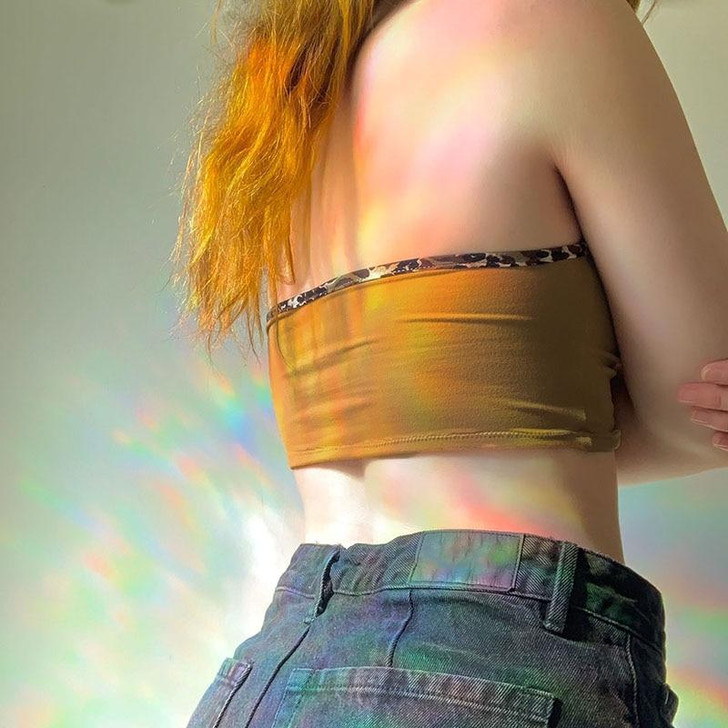 Y2K AESTHETIC LACE ELASTIC CROP TOP - Cosmique Studio Y2K AESTHETIC LACE ELASTIC CROP TOP - Cosmique Studio