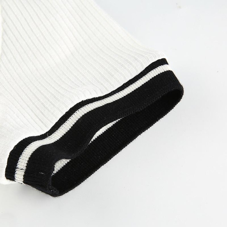 INDIE AESTHETIC V NECK WHITE SUMMER CROP TOP - Cosmique Studio