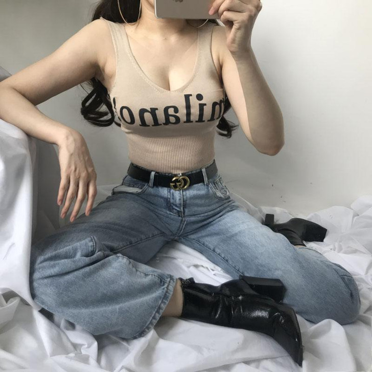 INDIE AESTHETIC KNITTED V NECK CROP TOP INDIE AESTHETIC KNITTED V NECK CROP TOP