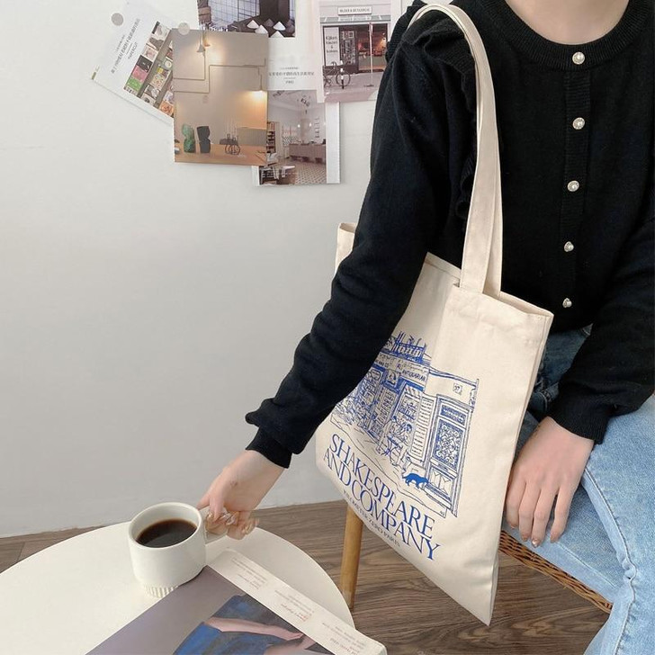 SHAKESPEARE AND COMPANY PRINT CLOTH BAG-Cosmique Studio SHAKESPEARE AND COMPANY PRINT CLOTH BAG-Cosmique Studio