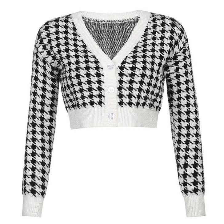 Y2K AESTHETIC KNITTED CROP BLACK SWEATER Y2K AESTHETIC KNITTED CROP BLACK SWEATER