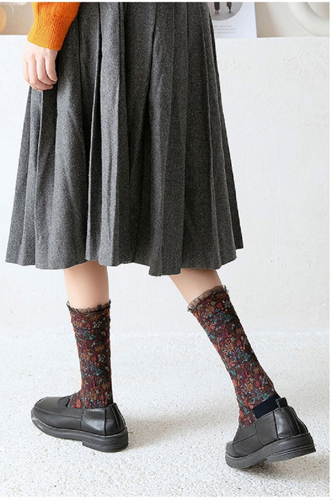 Goblincore clothes - goblincore frilly socks