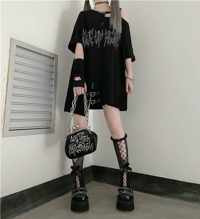 Egirl Gothic Heart Tee - Cosmique Studio