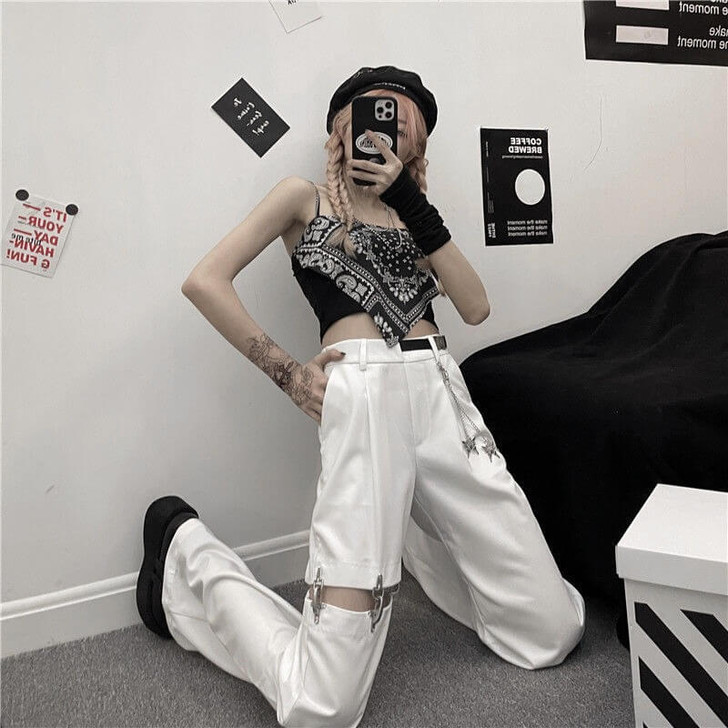Edgy Style Hollow-out Pants Edgy Style Hollow-out Pants