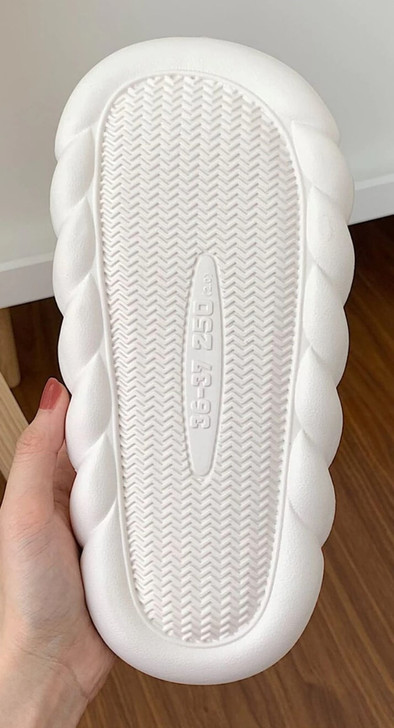 Linen Cow Print Slippers Linen Cow Print Slippers