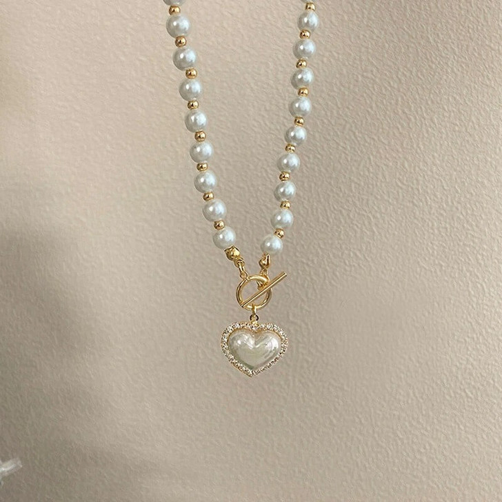 Coquette Pearl Heart Necklace - Cosmique Studio