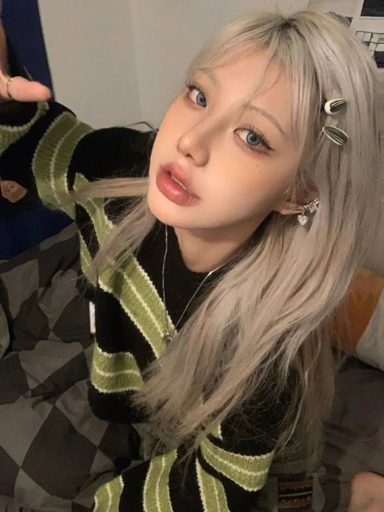 Grunge Striped Knitted Crop Sweater Grunge Striped Knitted Crop Sweater