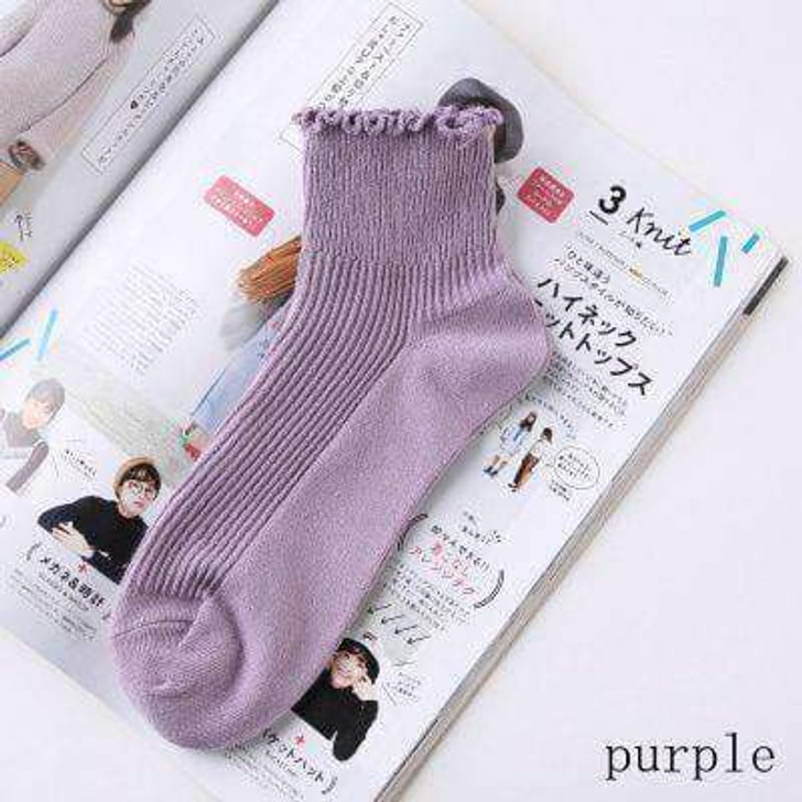 princess style socks in purple
