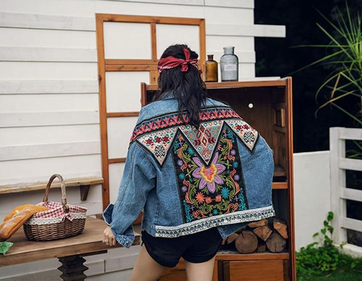 BOHO FLORAL APPLIQUES VINTAGE DENIM JACKET - Cosmique Studio